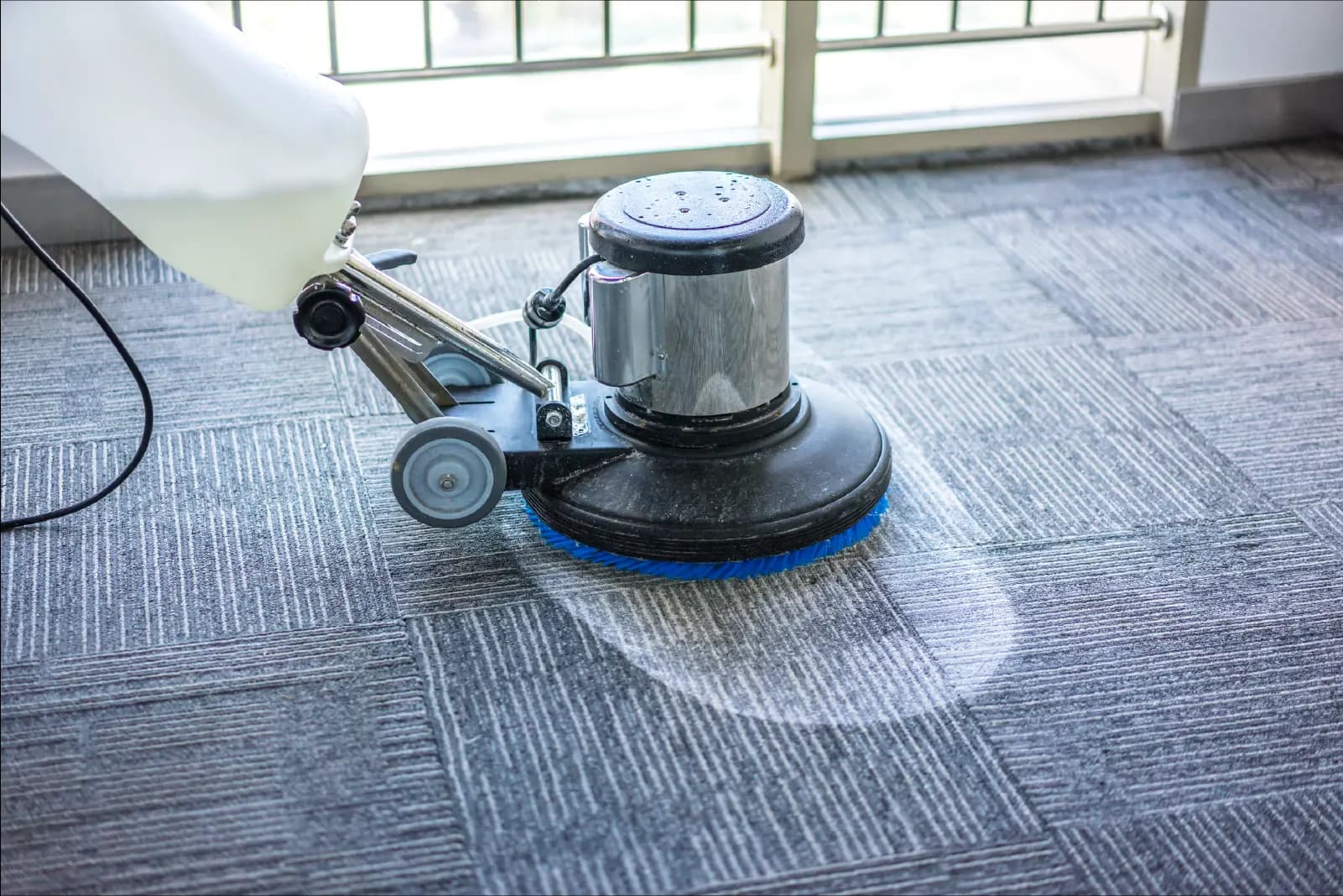 WCS rotary carpet cleaner in use